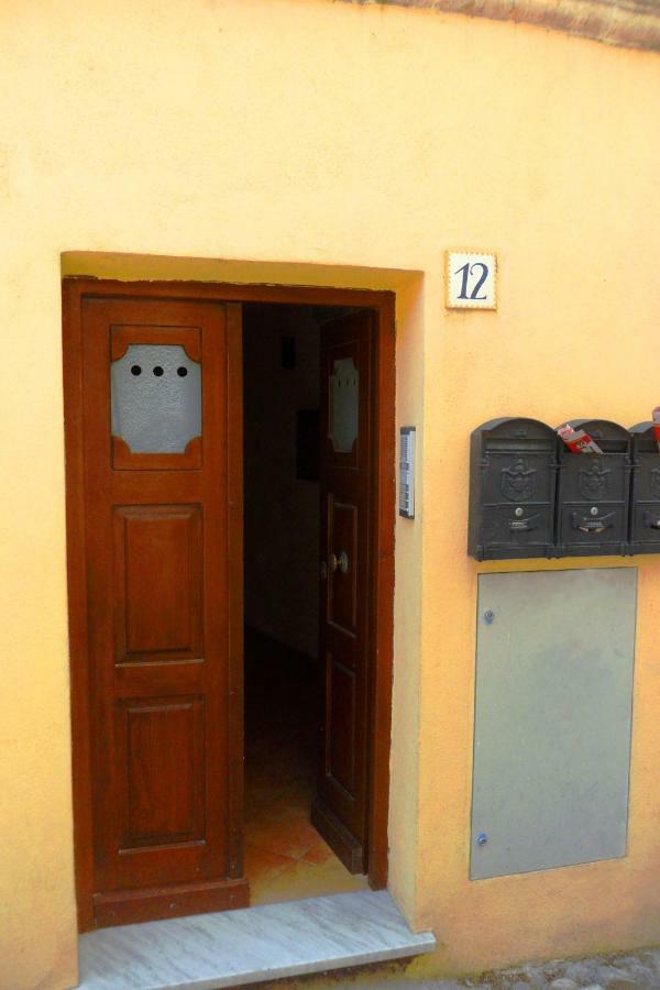 La Casa Di Maya Sassari Exterior photo